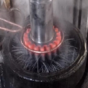 齿轮经过电磁感应加热设备淬火后常出现哪些缺陷？如何预防？